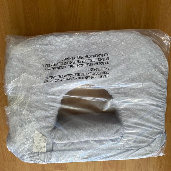 my brest friend Other My Brest Friend Twin Nursing Pillow Brand New